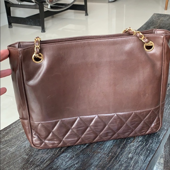 VINTAGE CHANEL BAG - Picture 2 of 3